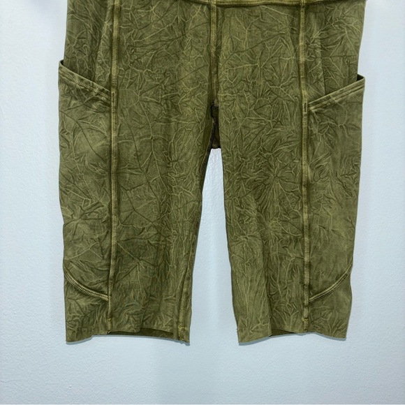 Lululemon Fast and Free High Rise Short 10” Size 4 Olive Green NEVER WORN - Picture 9 of 14